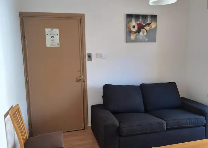 Terpsichore Apts Apartman *