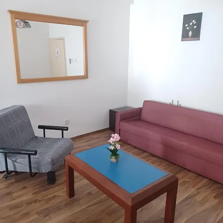 Terpsichore Apts Appartement