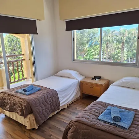 Appartement Terpsichore Apts *