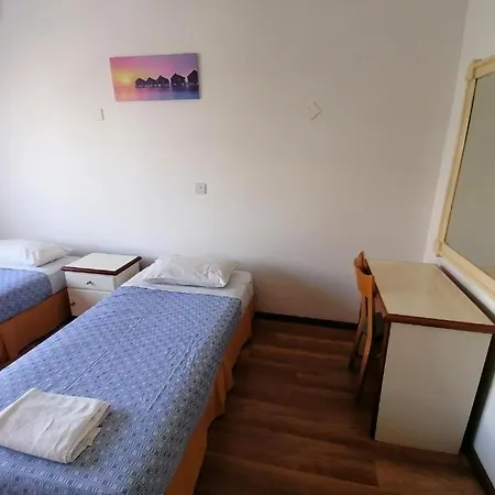 Terpsichore Apts * Limisso