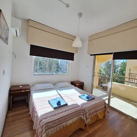 Terpsichore Apts * Limisso