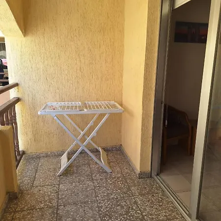 דירה Terpsichore Apts *