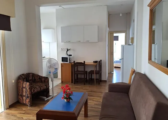 Апартаменты Terpsichore Apts Лимасол