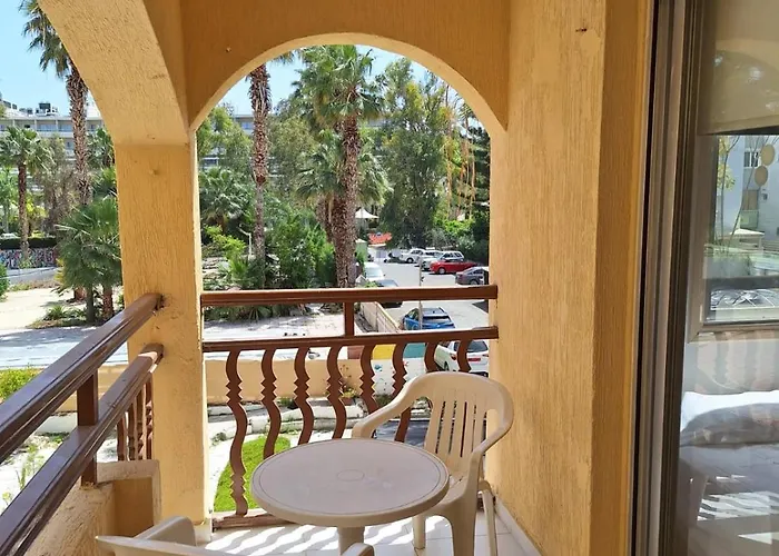 Terpsichore Apts Apartamento Limassol