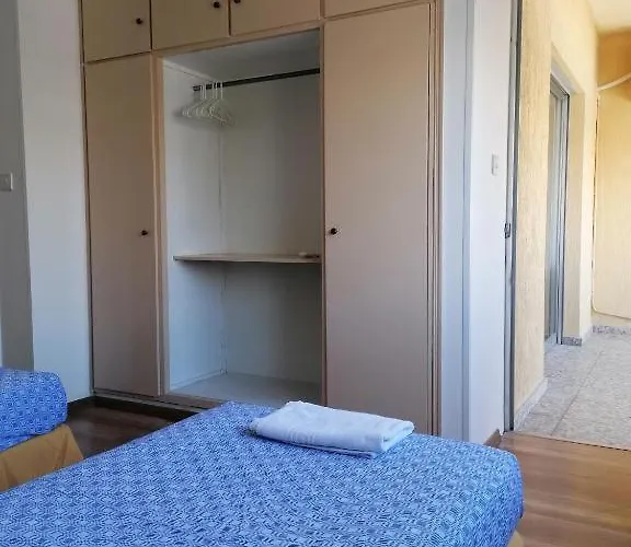 Terpsichore Apts Апартаменты *