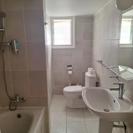 Διαμέρισμα Terpsichore Apts Λεμεσός